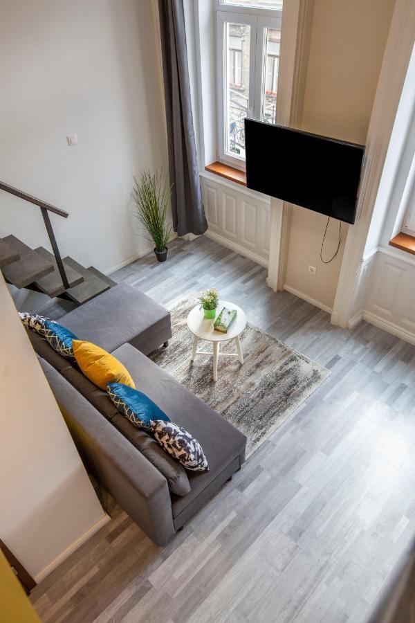Deluxe Akacfa Apartments In The Heart Of บูดาเปสต์ ภายนอก รูปภาพ