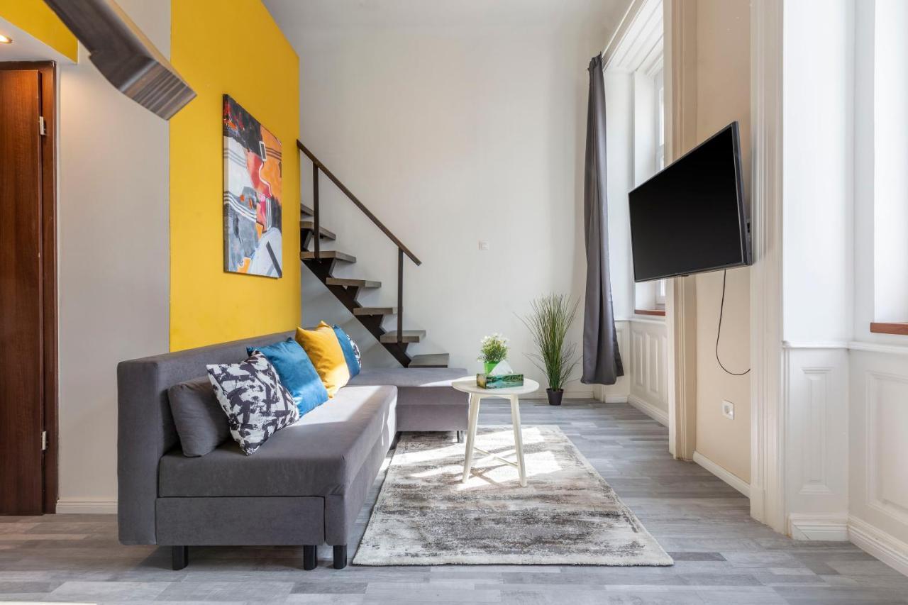 Deluxe Akacfa Apartments In The Heart Of บูดาเปสต์ ภายนอก รูปภาพ